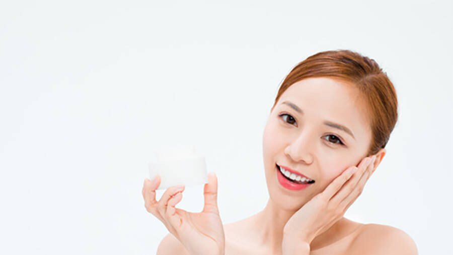 <a href='http://www.mmxudianchi.com/'>美容院加盟店</a>如何利用新媒體尋求發展