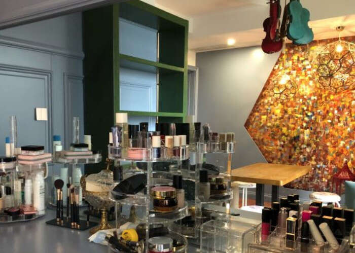 如何開一家<a href='http://www.mmxudianchi.com/'>皮膚管理加盟店</a>？