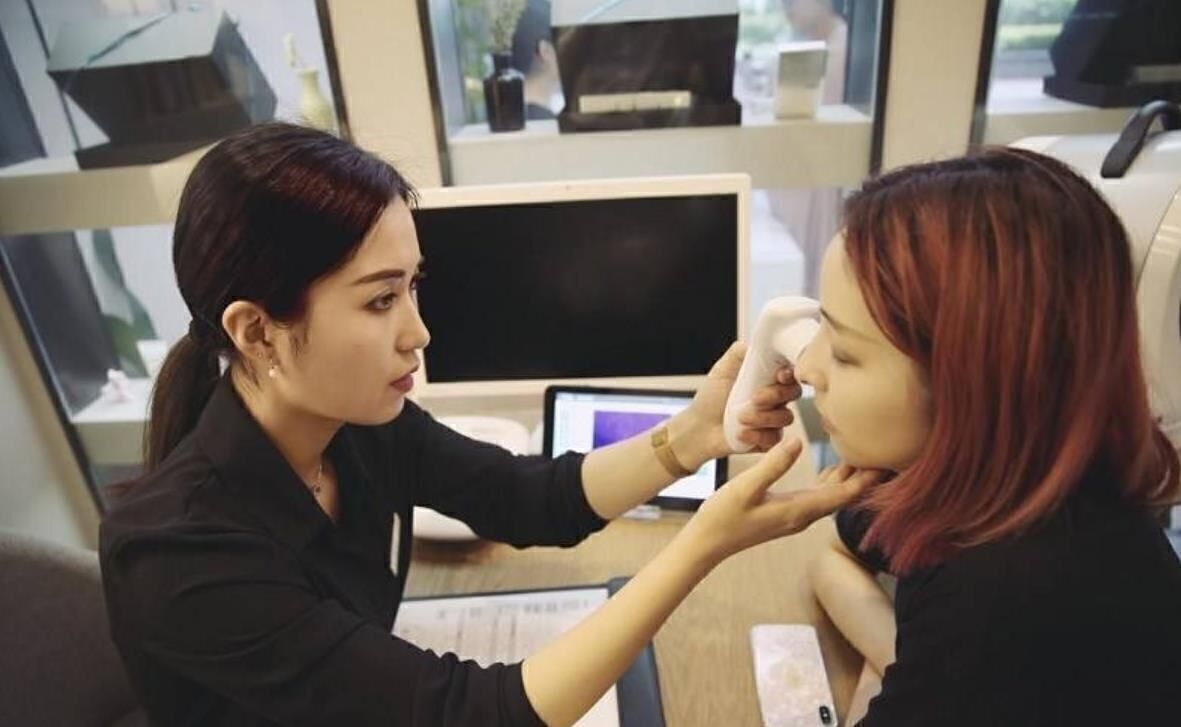 小型<a href='http://www.mmxudianchi.com/'>美容院加盟店</a>要賺錢有道