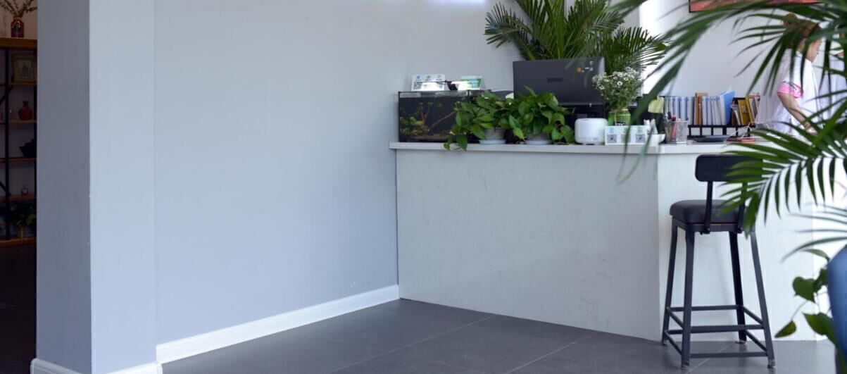 怎么加盟女子美容院？